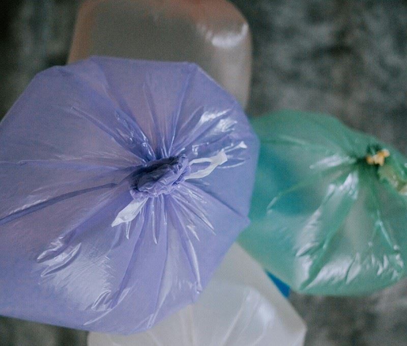 Gekleurde vuilniszakken